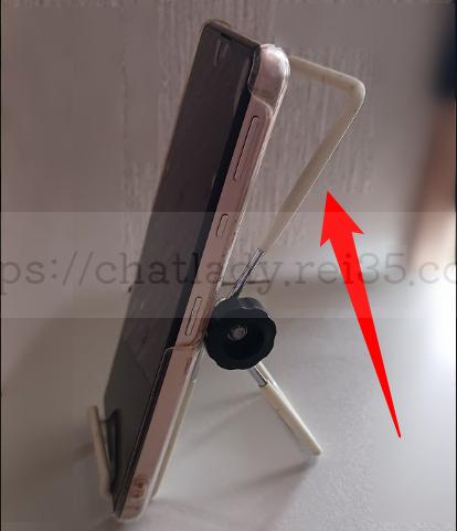チャットレディのスマホスタンド